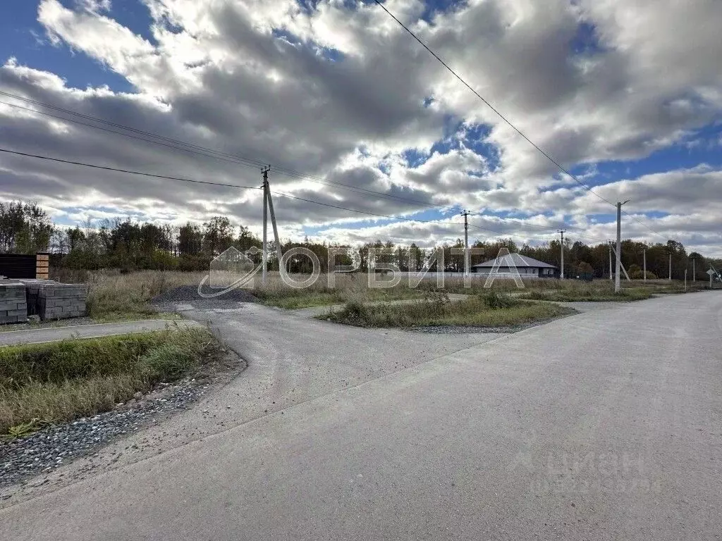 Участок в Тюменская область, Тюменский муниципальный округ, д. ... - Фото 1