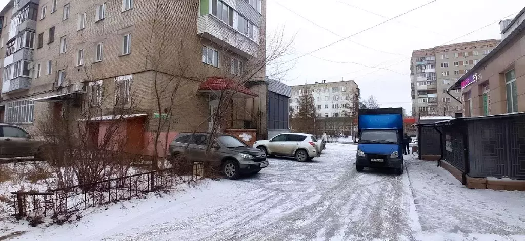 Помещение свободного назначения в Омская область, Омск просп. Мира, ... - Фото 1