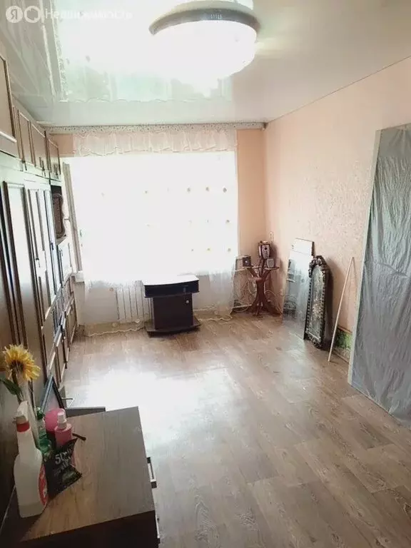 1-комнатная квартира: Новомосковск, улица Чапаева, 12А (32 м) - Фото 0