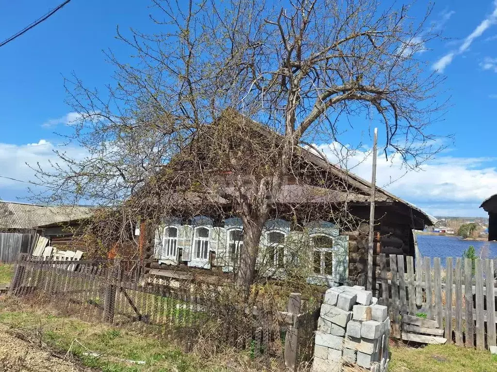 Дом в Свердловская область, Горноуральский городской округ, с. ... - Фото 1