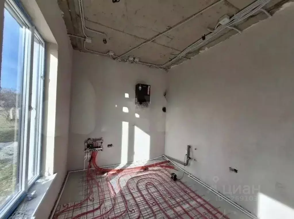 Дом в Краснодарский край, Геленджик Персиковый сад мкр,  (200 м) - Фото 2