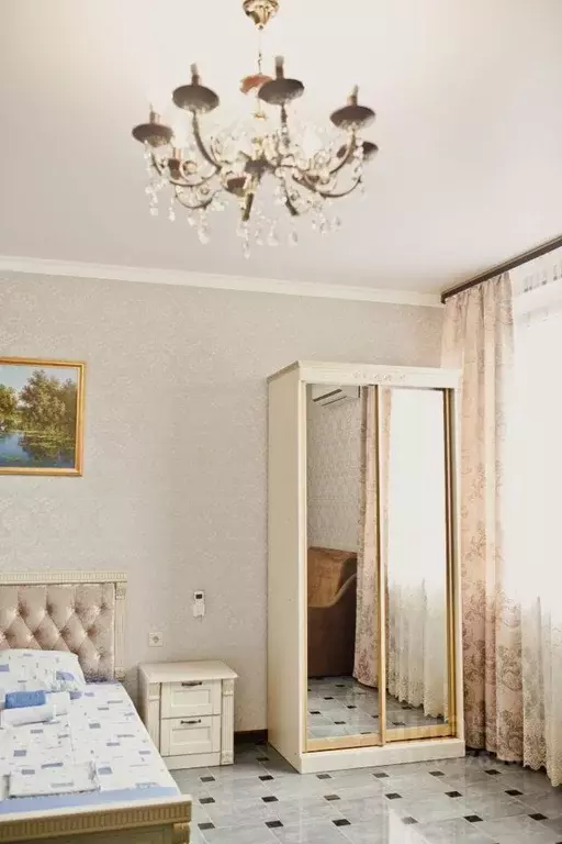 Комната Краснодарский край, Сочи ул. Искры, 14Б (15.0 м) - Фото 1