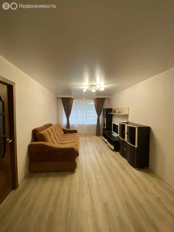 3-комнатная квартира: Берёзовский, улица Академика Королёва, 5 (61.7 ... - Фото 0
