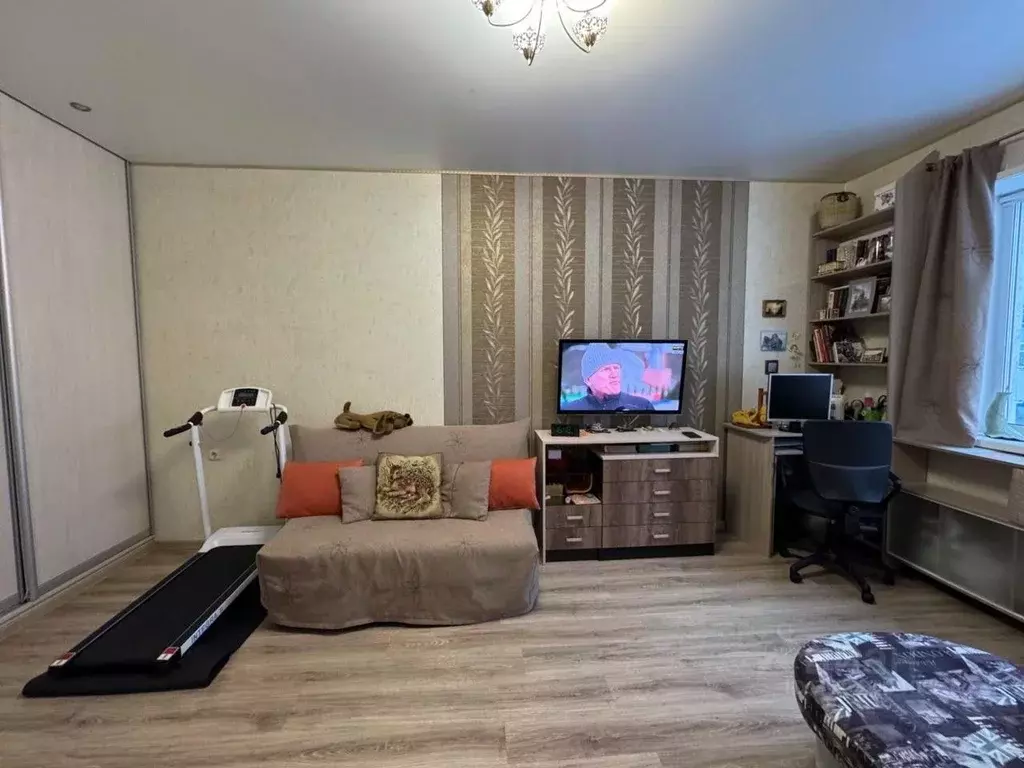 1-к кв. Саха (Якутия), Якутск просп. Михаила Николаева, 40/9 (42.0 м) - Фото 1