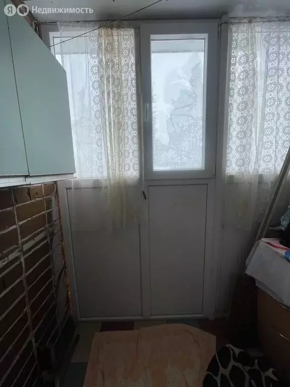 1-комнатная квартира: Каменск-Уральский, 2-й Рабочий посёлок, Средний ... - Фото 1