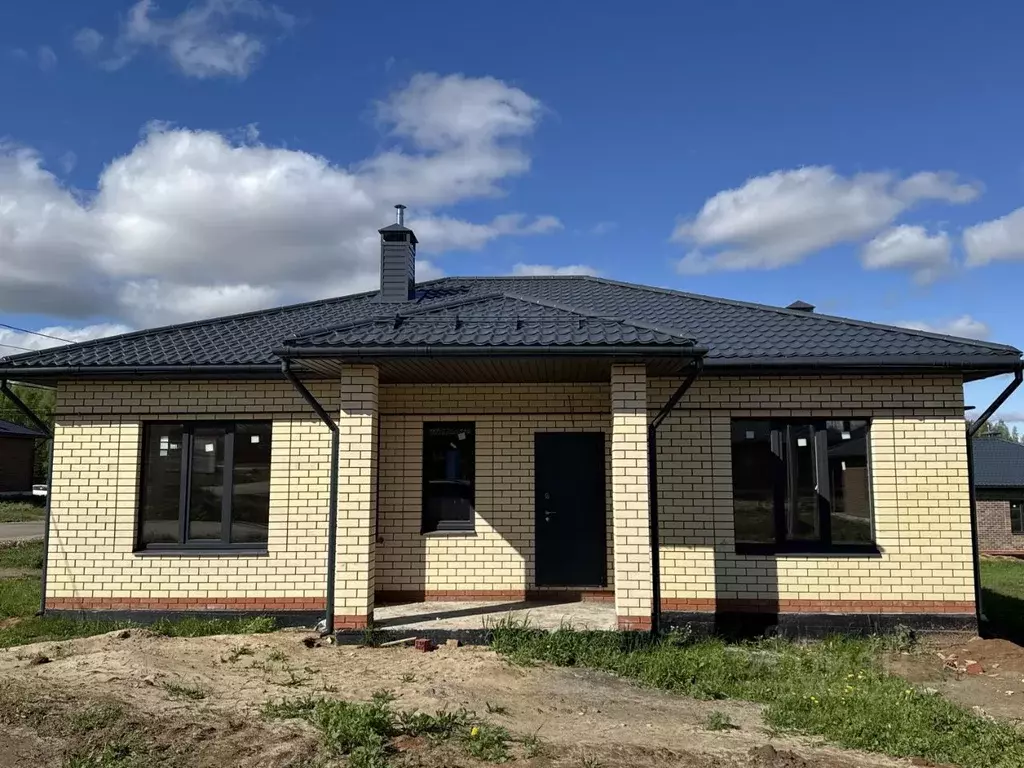 Коттедж в Татарстан, Высокогорский район, Семиозерское с/пос, с. ... - Фото 1