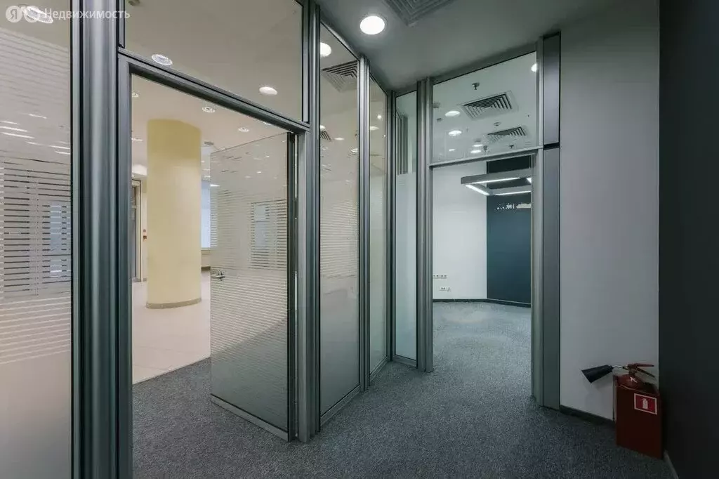 Помещение свободного назначения (300 м) - Фото 1