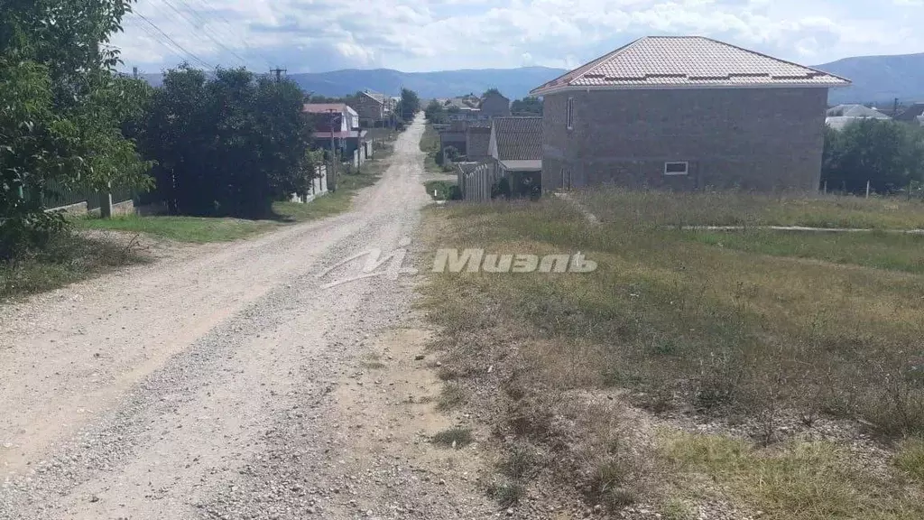 Участок в Крым, Симферопольский район, с. Доброе ул. Гузель (8.0 сот.) - Фото 1