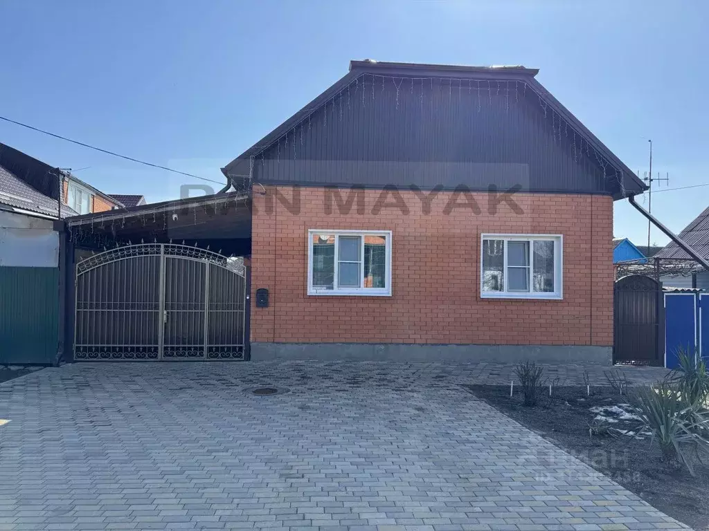Дом в Адыгея, Майкоп ул. Калинина, 77 (102 м) - Фото 0