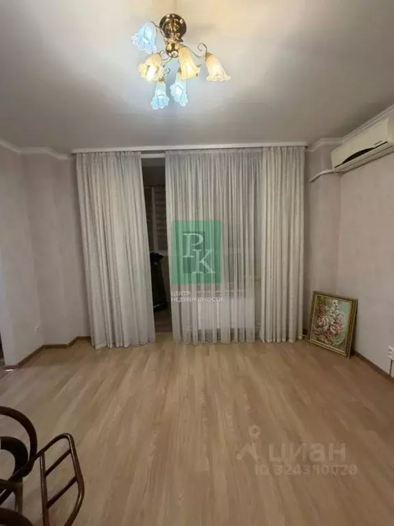 3-к кв. Севастополь просп. Победы, 44 (80.0 м) - Фото 1