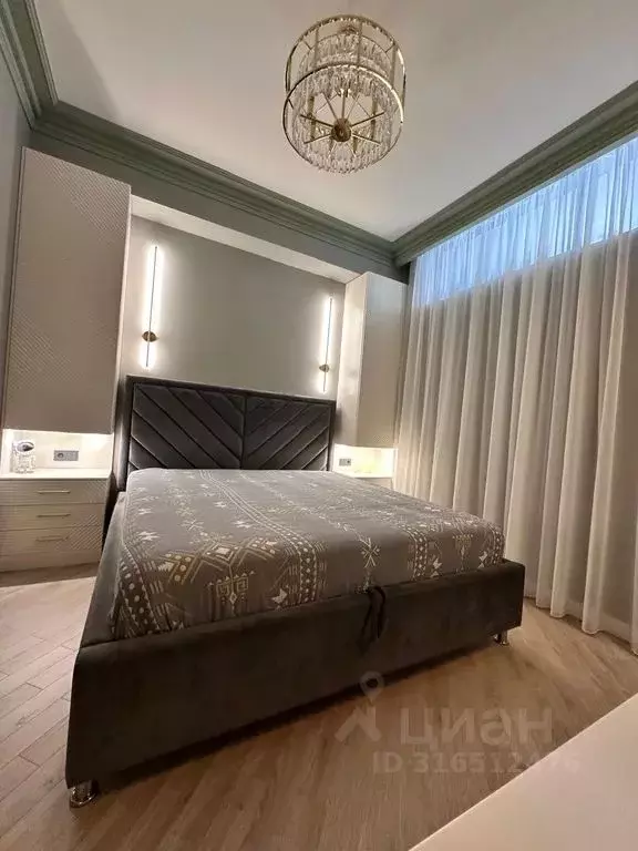 2-к кв. Дагестан, Каспийск просп. Акулиничева, 10 (70.0 м) - Фото 1