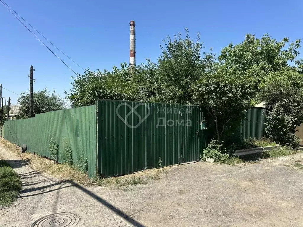 Дом в Волгоградская область, Волгоград Чембарская ул. (37 м) - Фото 1