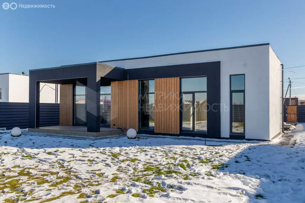 Дом в Луговое, Центральная улица (105 м) - Фото 2