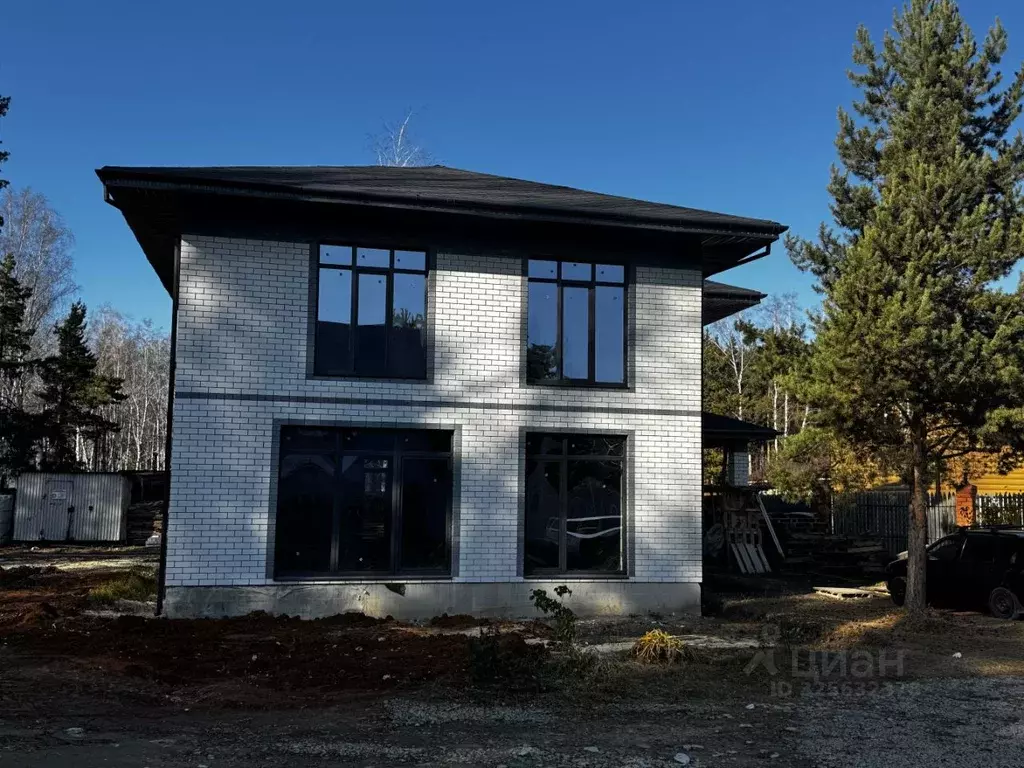 Дом в Челябинская область, Челябинск ул. Лиственная, 2А (203 м) - Фото 2