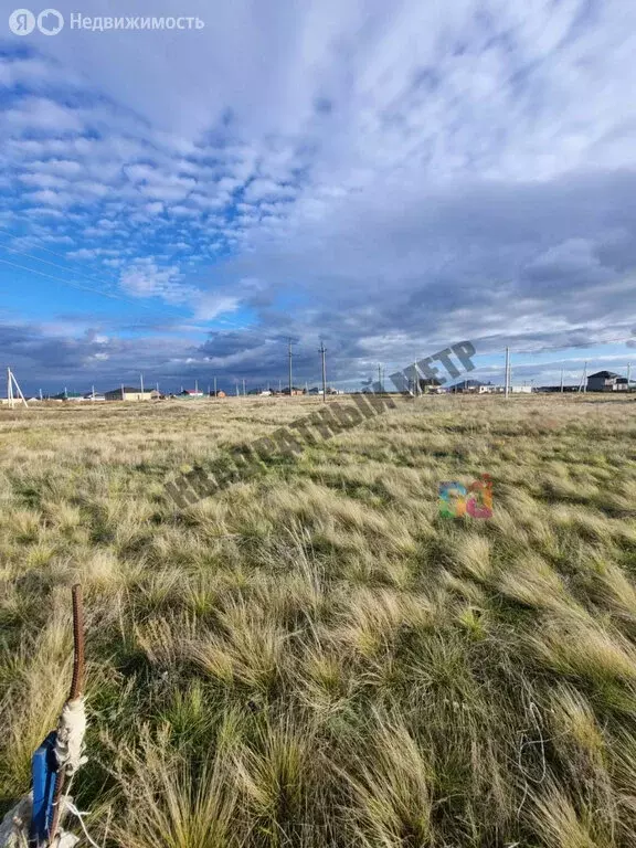 Участок в Элиста, улица имени Ильи Намсинова (5 м) - Фото 1