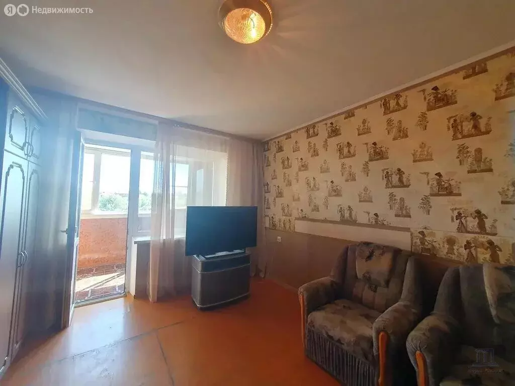 2-комнатная квартира: Ростов-на-Дону, улица Разина, 1 (60 м) - Фото 1