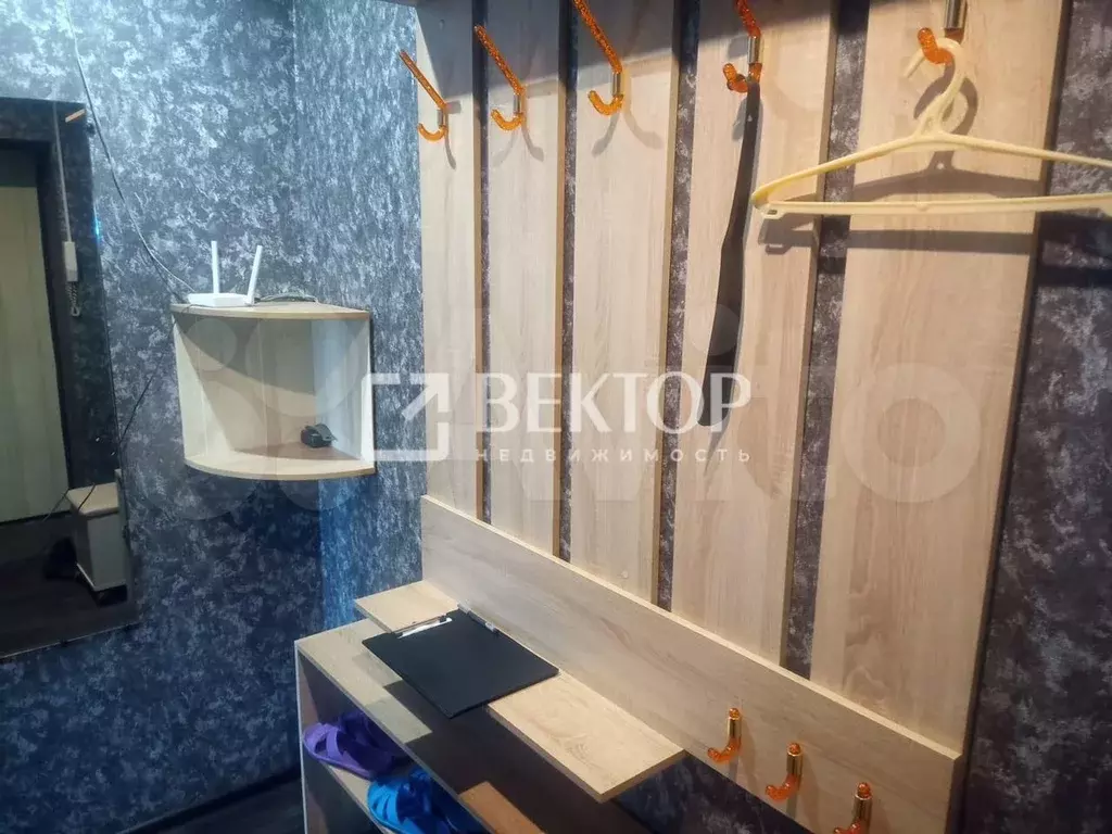 1-к. квартира, 30 м, 5/5 эт. - Фото 1