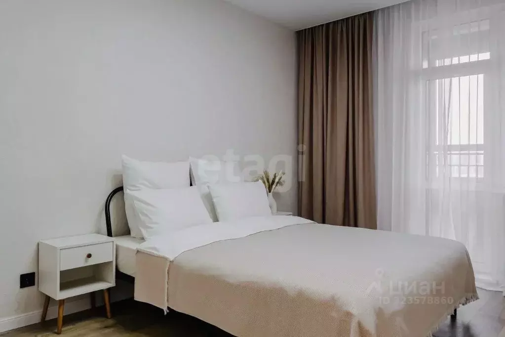 2-к кв. Красноярский край, Красноярск Октябрьская ул., 10 (39.0 м) - Фото 1