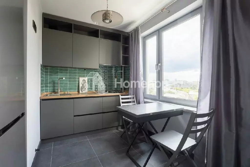 Продается 3-комнатная квартира - Фото 1