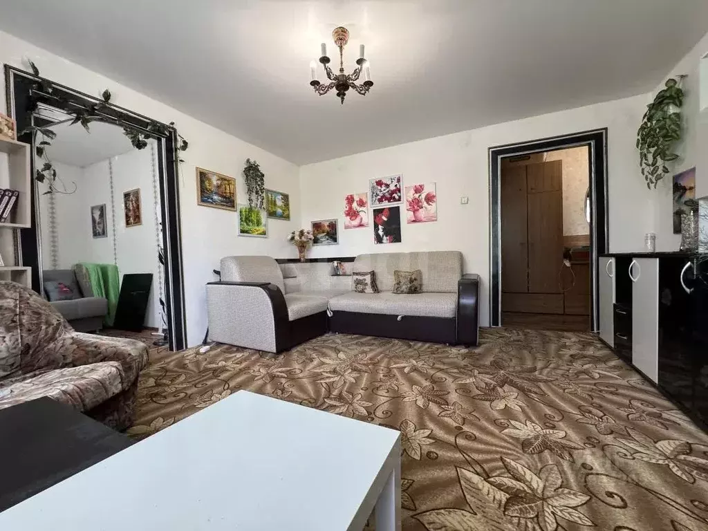 3-к кв. Свердловская область, Нижний Тагил Первомайская ул., 31 (53.2 ... - Фото 1