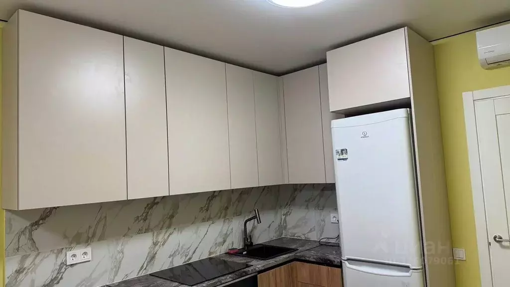 1-к кв. Москва ул. Юлиана Семенова, 8к2 (38.2 м) - Фото 1