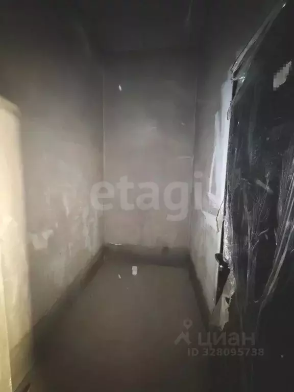 Склад в Крым, Симферополь просп. Александра Суворова (3 м) - Фото 1