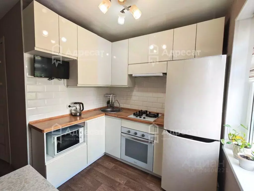 3-к кв. Волгоградская область, Волгоград ул. Гороховцев, 6 (48.0 м) - Фото 1