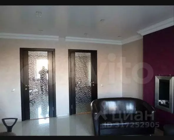 2-к кв. Красноярский край, Красноярск ул. Карла Маркса, 19 (53.0 м) - Фото 1