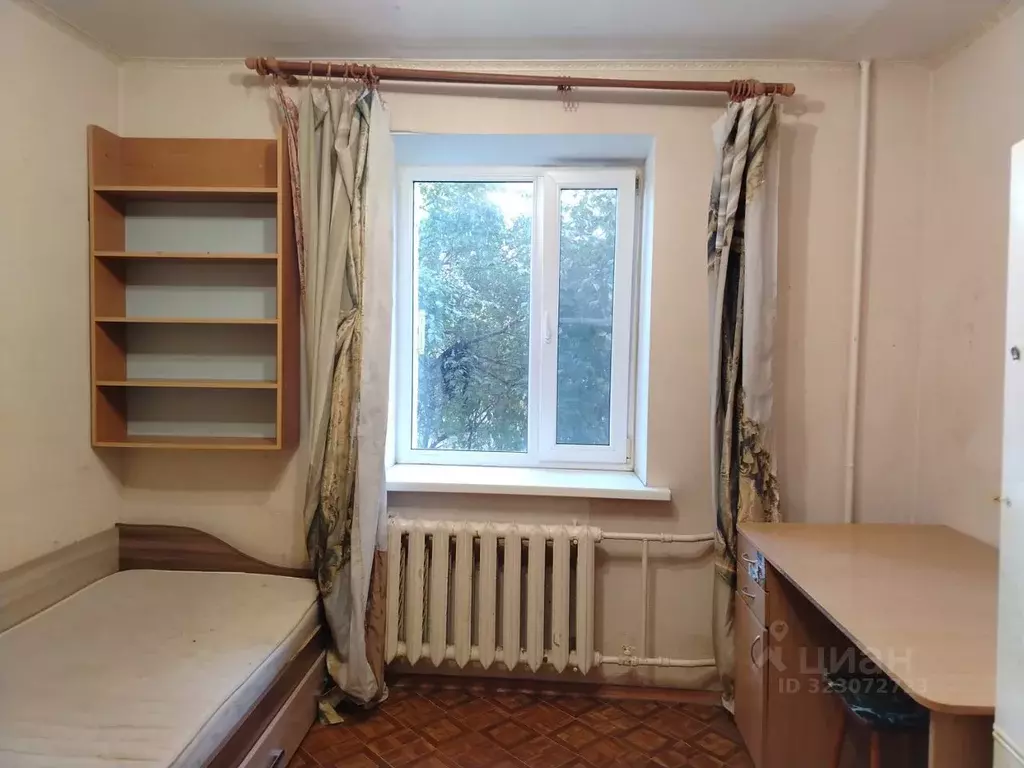 Комната Новгородская область, Великий Новгород ул. Саши Устинова, 3 ... - Фото 2