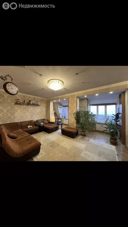 5-комнатная квартира: Махачкала, улица Магомета Гаджиева, 206 (170 м) - Фото 0
