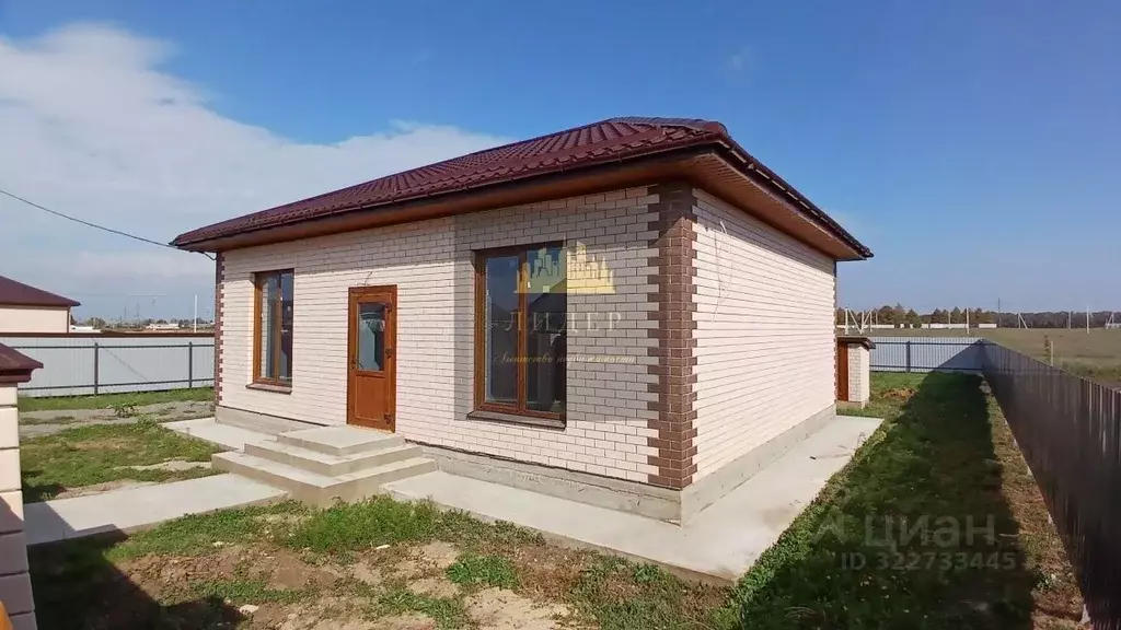 Дом в Краснодарский край, Темрюкский район, Краснострельское с/пос, ... - Фото 1