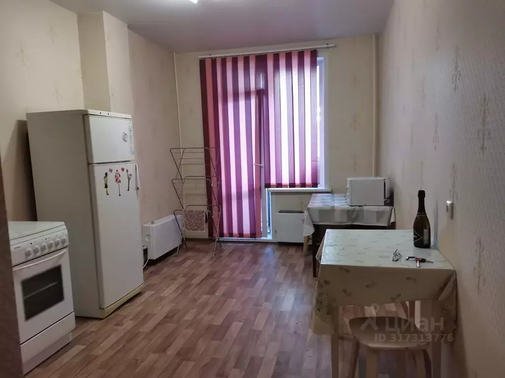 1-к кв. Алтайский край, Барнаул Балтийская ул., 95 (43.5 м) - Фото 1
