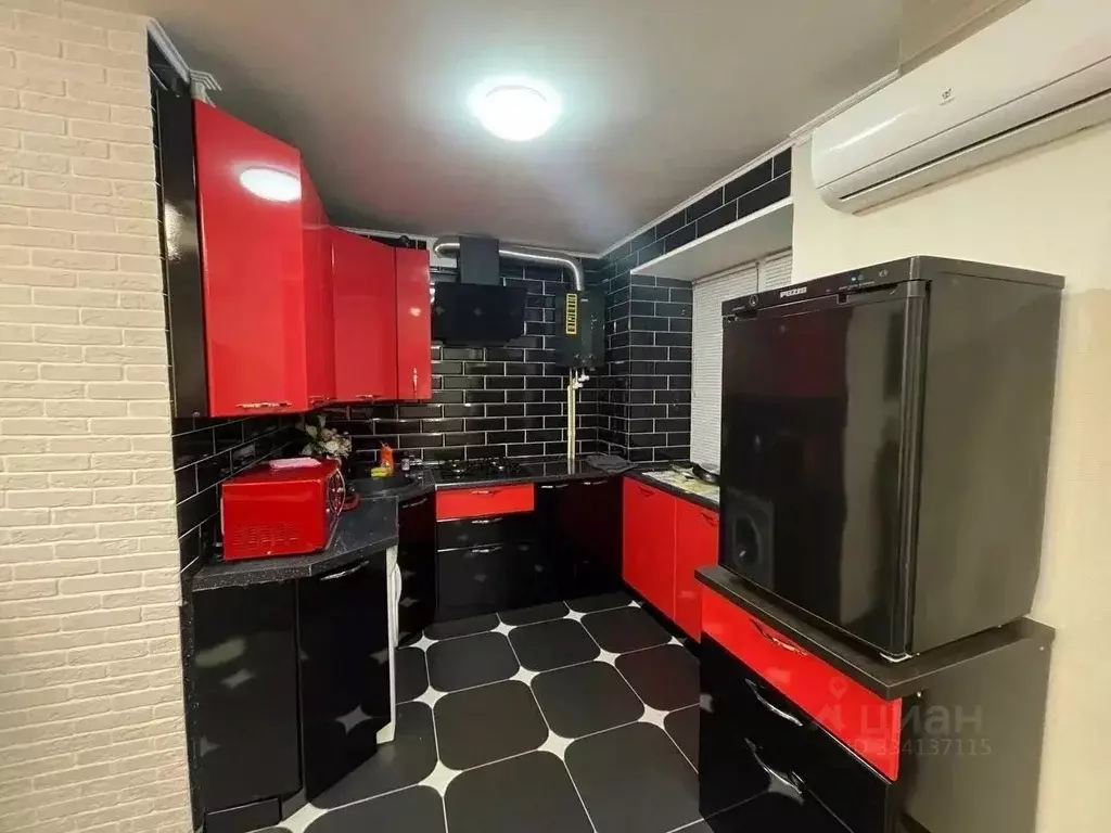 1-к кв. Татарстан, Казань ул. Олега Кошевого, 16 (32.0 м) - Фото 2
