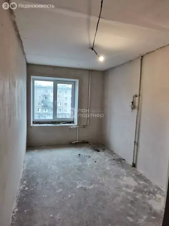 3-комнатная квартира: Санкт-Петербург, Варшавская улица, 37к1 (64 м) - Фото 2