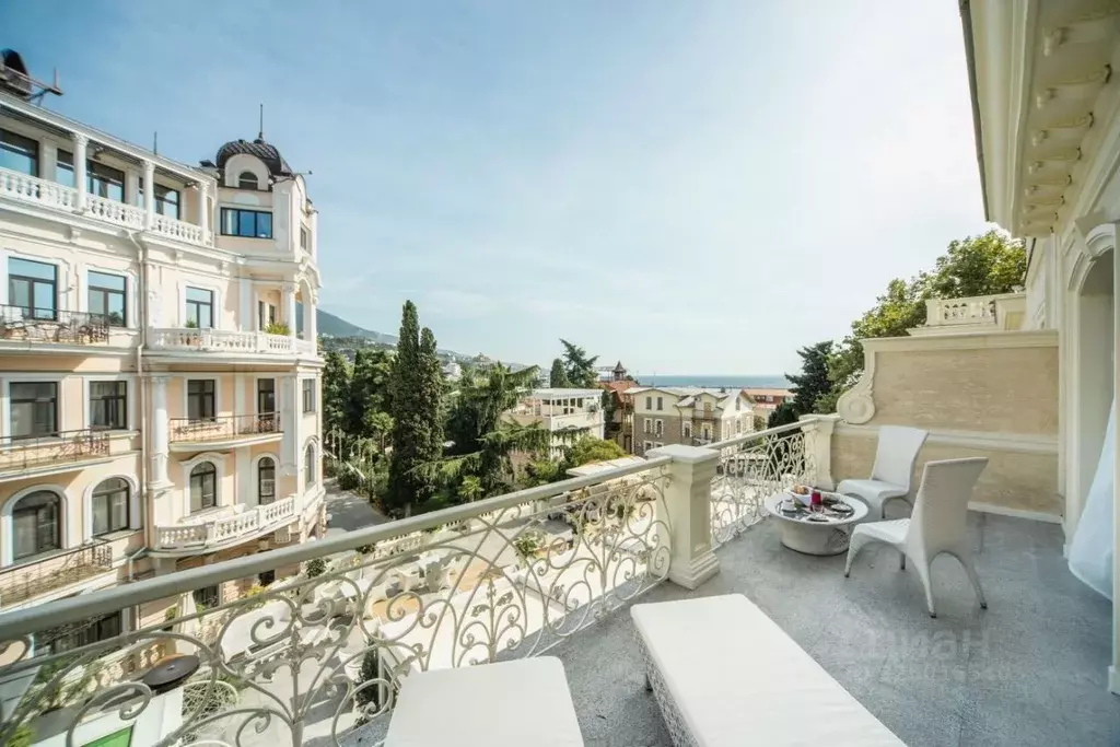 3-к кв. Крым, Ялта ул. Морская, 3А (198.0 м) - Фото 1