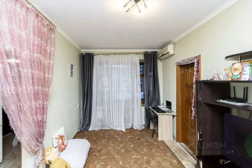 2-к кв. Тюменская область, Тюмень ул. Максима Горького, 31 (40.5 м) - Фото 1