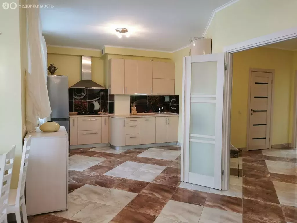 2-комнатная квартира: Зеленоградск, улица Тургенева, 14В (72.2 м) - Фото 1