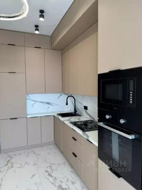 1-к кв. Ставропольский край, Кисловодск ул. Декабристов, 36к3 (45.0 м) - Фото 1