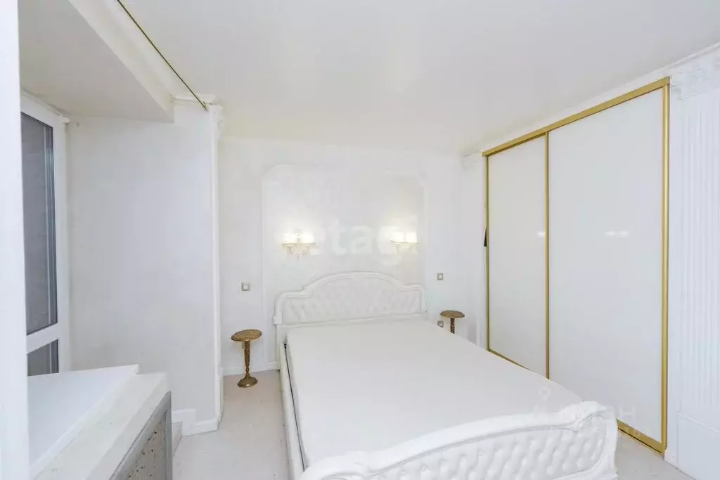 3-к кв. Пермский край, Пермь ул. Милиционера Власова, 4 (95.0 м) - Фото 0