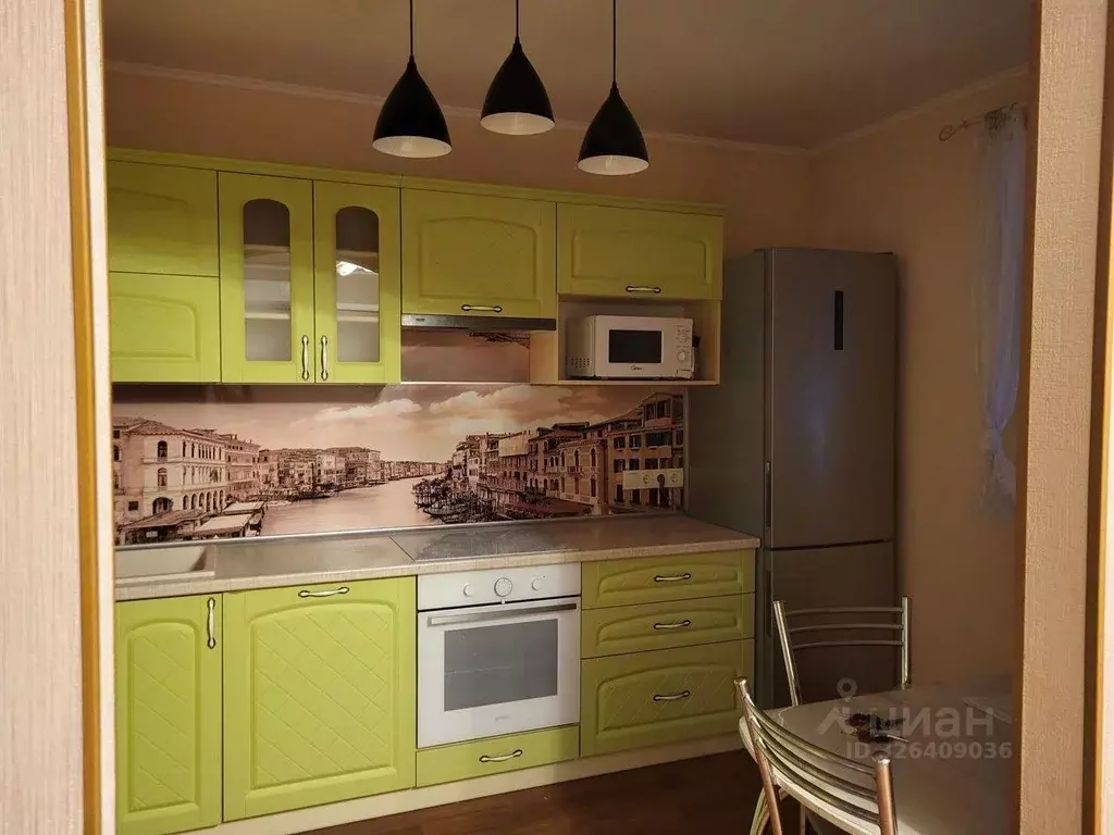 2-к кв. Пермский край, Пермь ул. Челюскинцев, 2А (55.7 м) - Фото 1