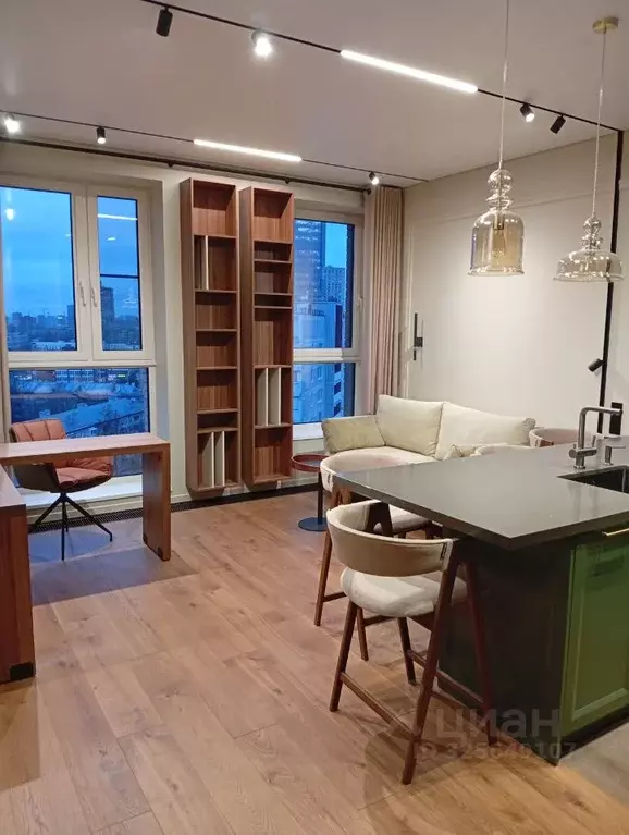 2-к кв. Москва ул. Адмирала Макарова, 6Ак1 (44.8 м) - Фото 1