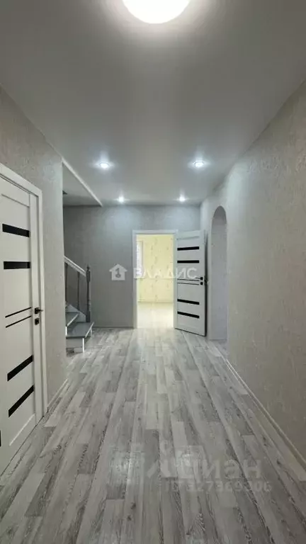 Дом в Бурятия, Иволгинский район, Сотниковское с/пос, с. Сотниково ул. ... - Фото 2