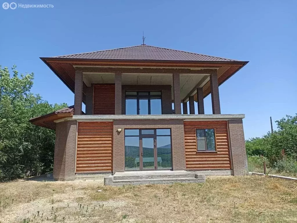 Дом в Иноземцево, микрорайон Бештау, Ленинградская улица (136 м) - Фото 0