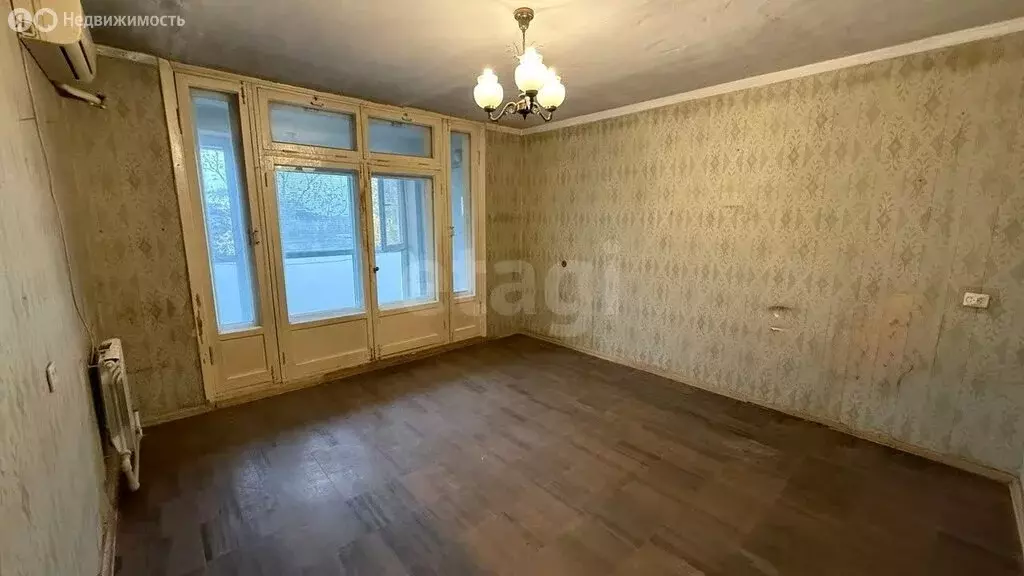 2-комнатная квартира: Севастополь, площадь 50-летия СССР, 5/3 (52.8 м) - Фото 1