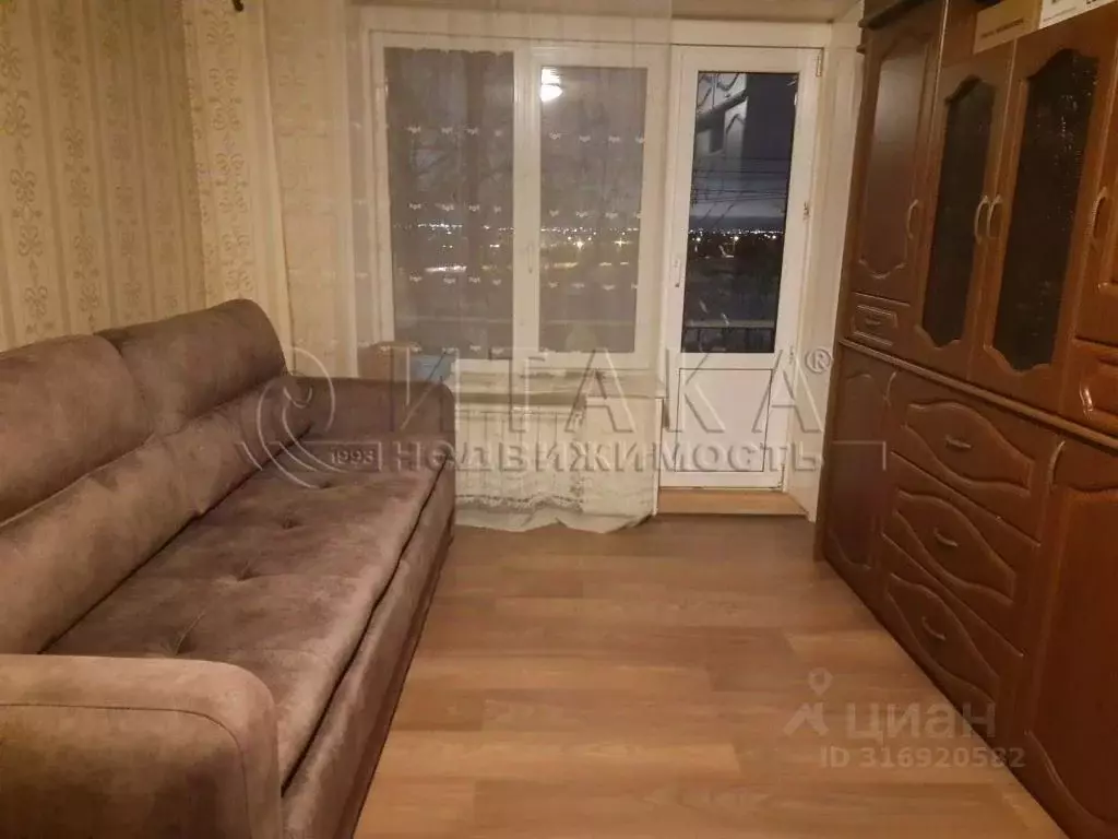 2-к кв. Санкт-Петербург Пулковское ш., 80 (43.0 м) - Фото 0