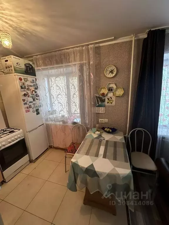 2-к кв. Саратовская область, Энгельс ул. Космонавтов, 1 (43.0 м) - Фото 1