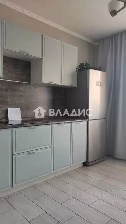 1-к кв. Владимирская область, Владимир проезд Лакина, 10 (45.0 м) - Фото 1