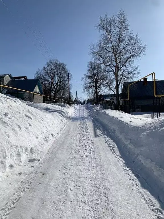 Дом в Чувашия, Моргаушский муниципальный округ, д. Шомиково ул. ... - Фото 1