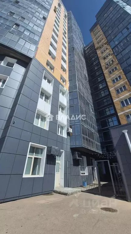 2-к кв. Бурятия, Улан-Удэ просп. 50-летия Октября, 2/1 (58.6 м) - Фото 1