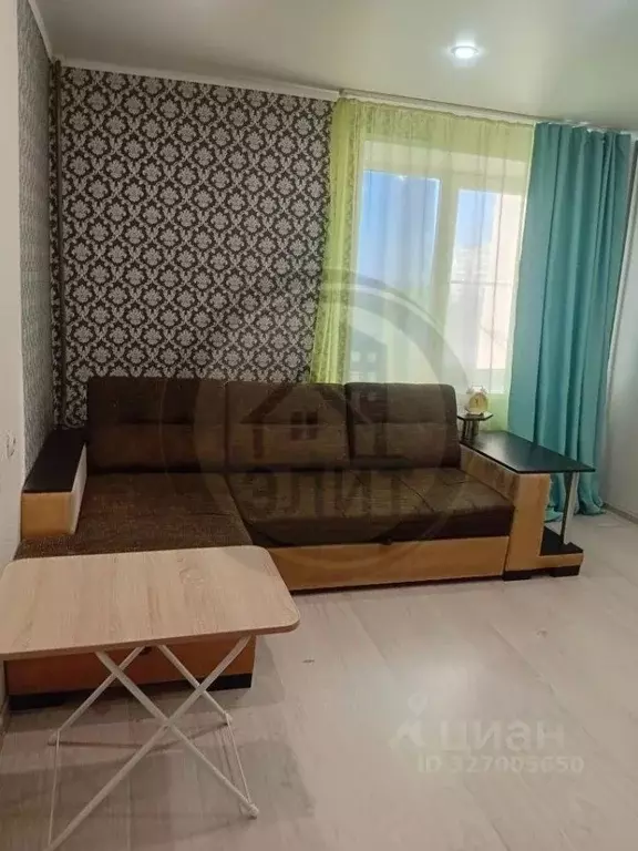 1-к кв. Белгородская область, Старый Оскол Макаренко мкр, 5 (40.0 м) - Фото 1